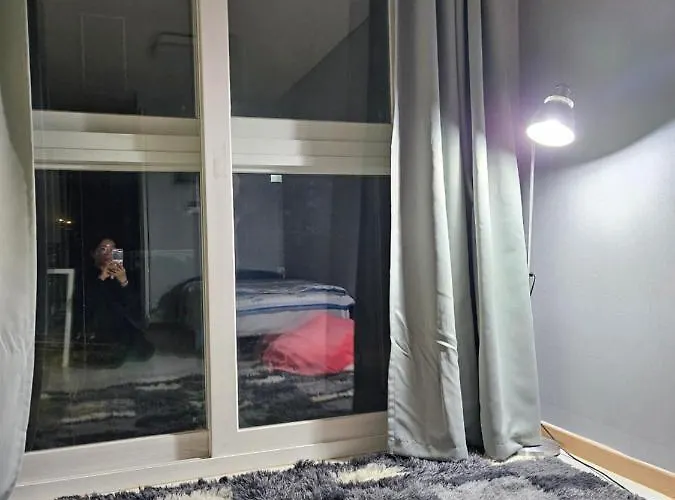Apartment Urban Space Sinnonhyeon *
